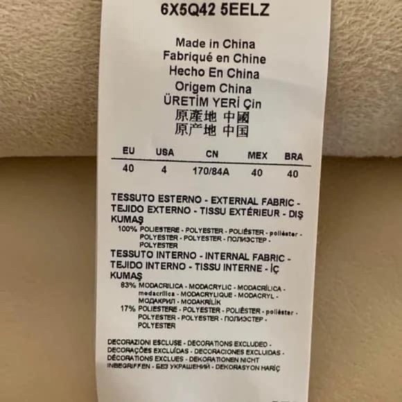 ARMANI Jeans Reversible Waistcoat - Picture 12 of 13